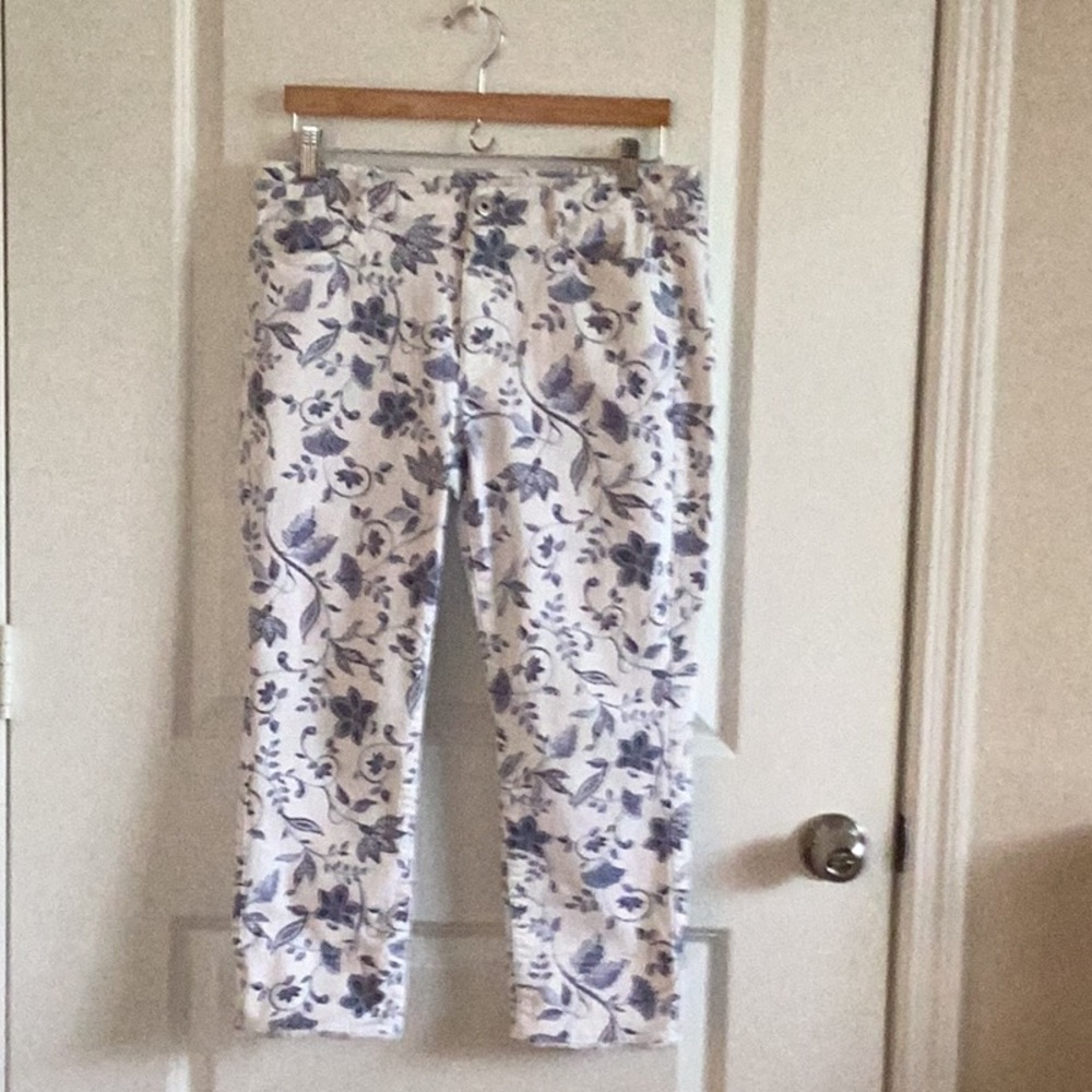 Women's Floral Print Blue and White Jeans